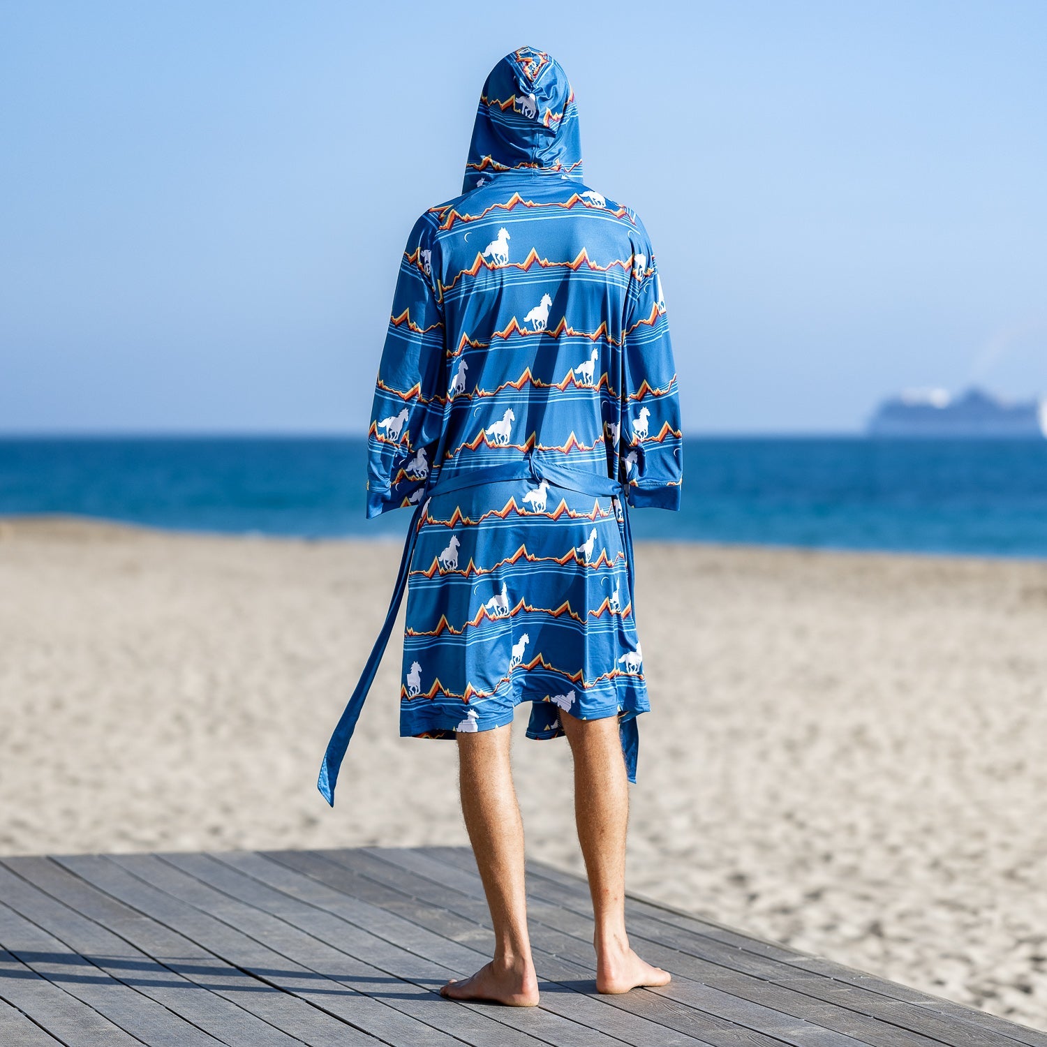 Montucky Cold Snacks: Lounge AnyWear Robe - Plover Robes