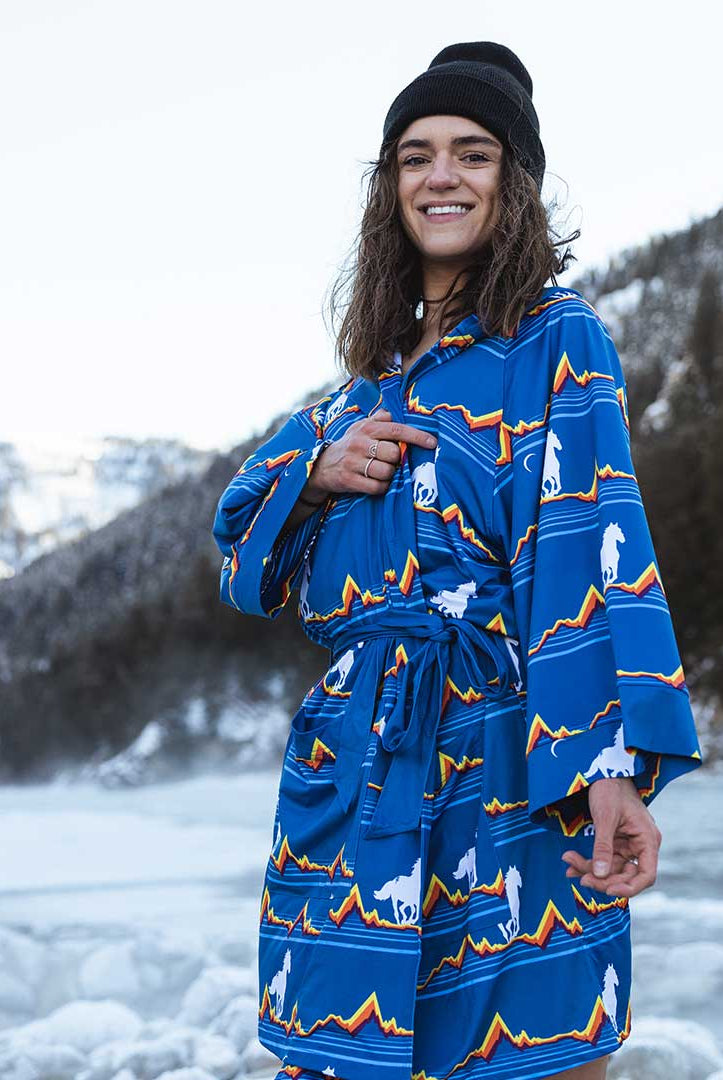 Montucky Cold Snacks: Lounge AnyWear Robe - Plover Robes