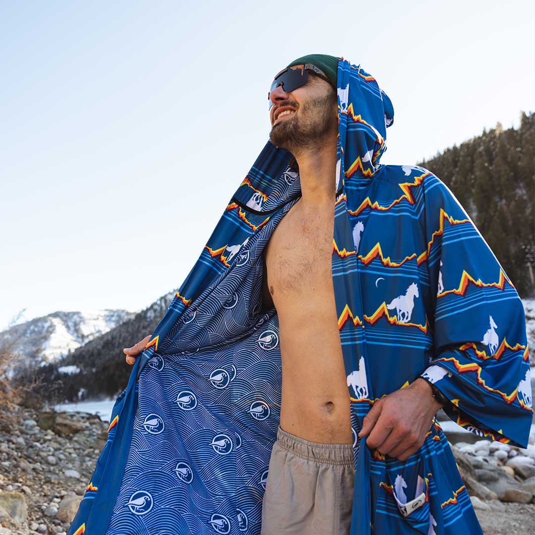 Montucky Cold Snacks: Lounge AnyWear Robe - Plover Robes