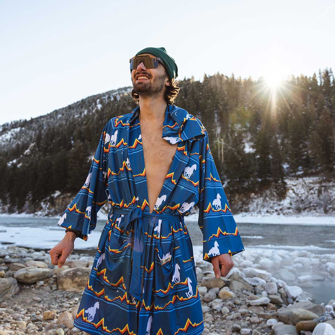 Montucky Cold Snacks: Lounge AnyWear Robe - Plover Robes
