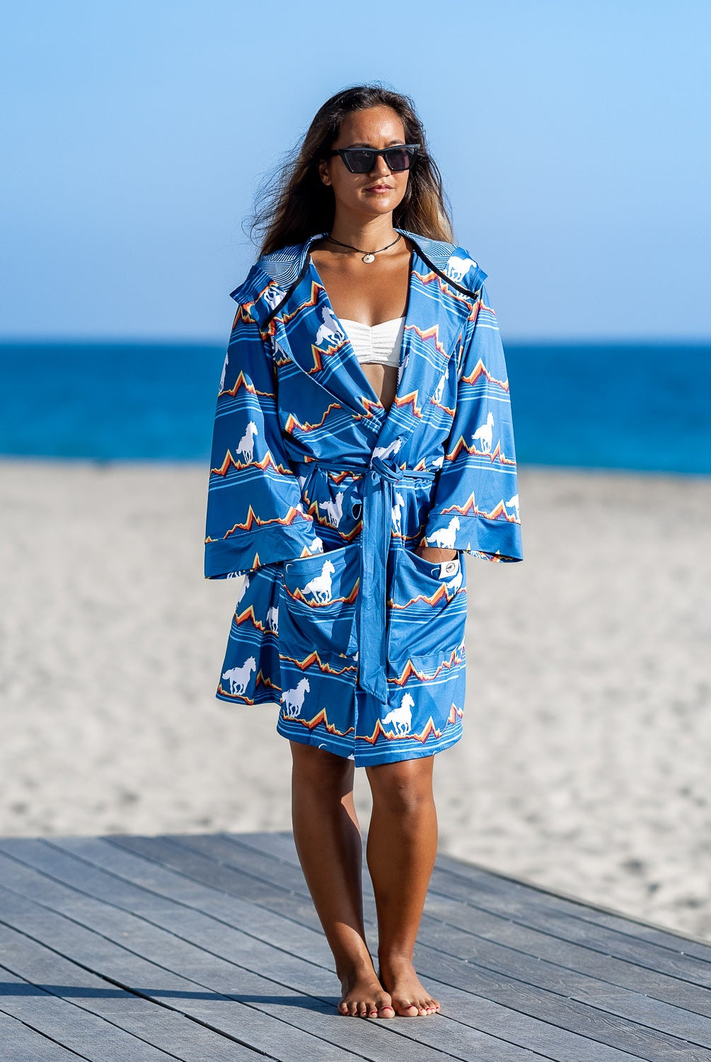 Montucky Cold Snacks: Lounge AnyWear Robe - Plover Robes