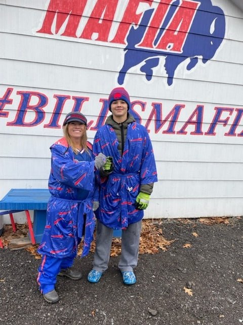 Table Crasher hooded robe - Plover Robes