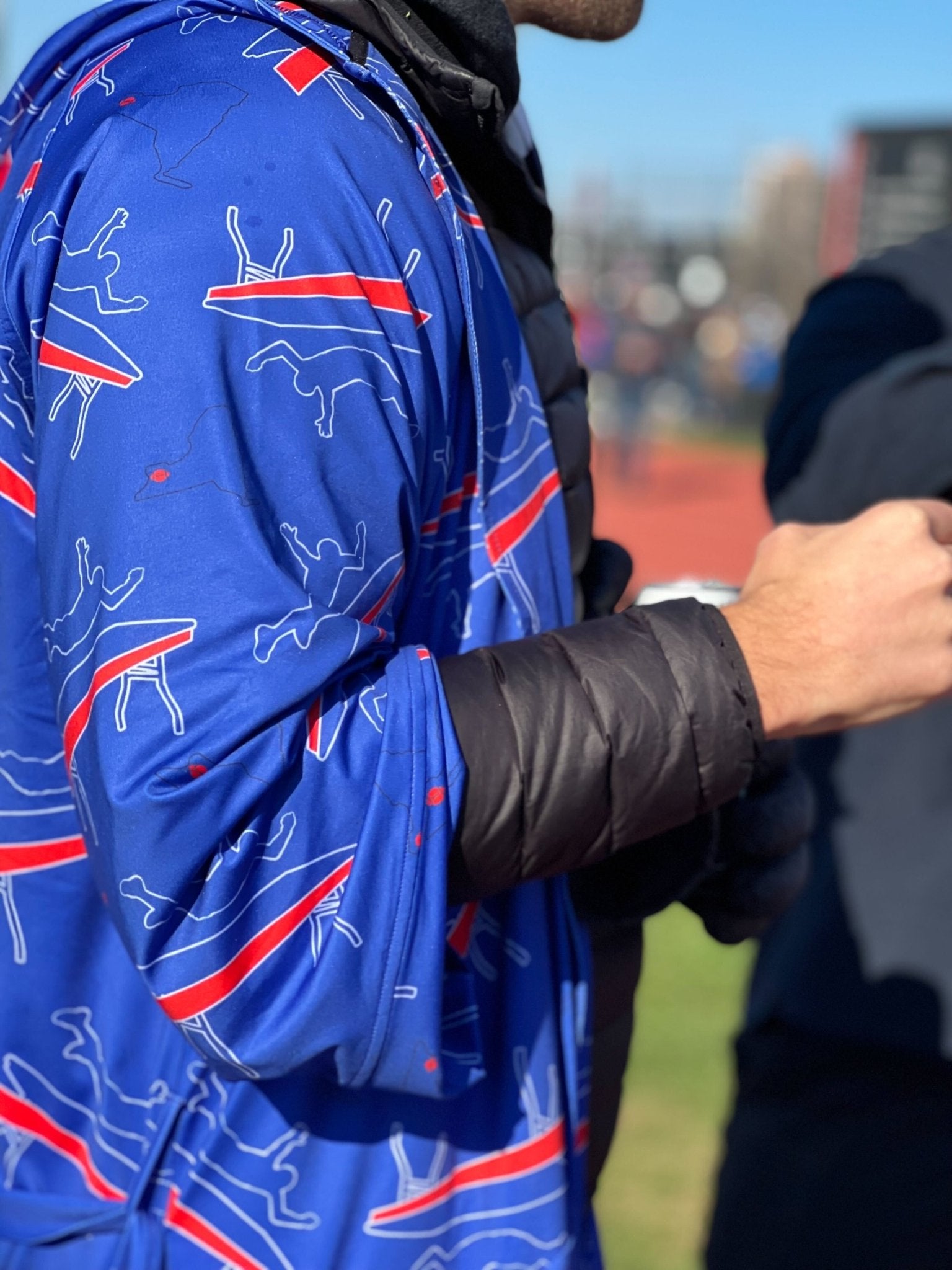 Table Crasher hooded robe - Plover Robes