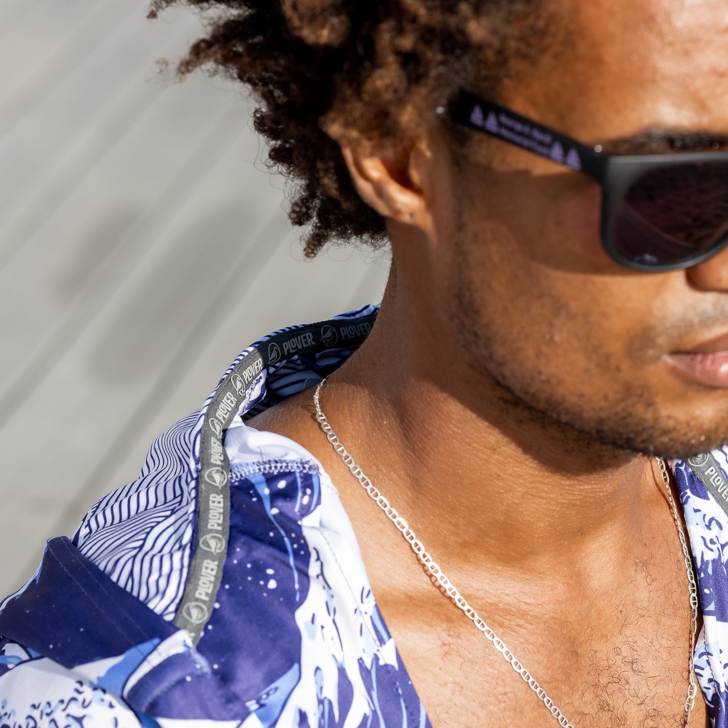 Travel AnyWear - The Wave